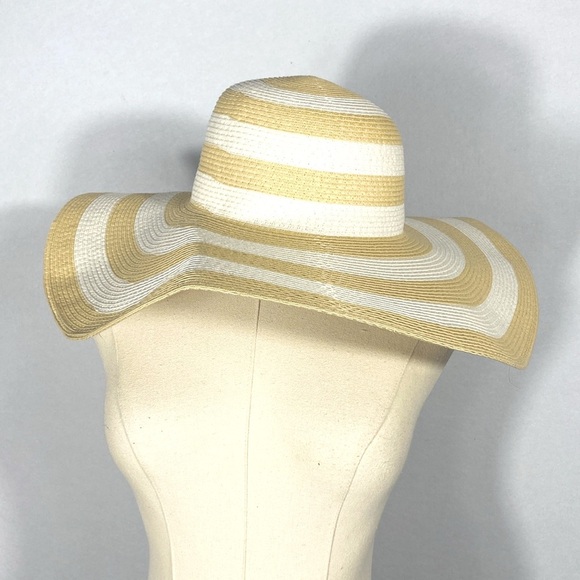 Shade & Shore Striped Tan and White Sun Hat - Picture 11 of 12